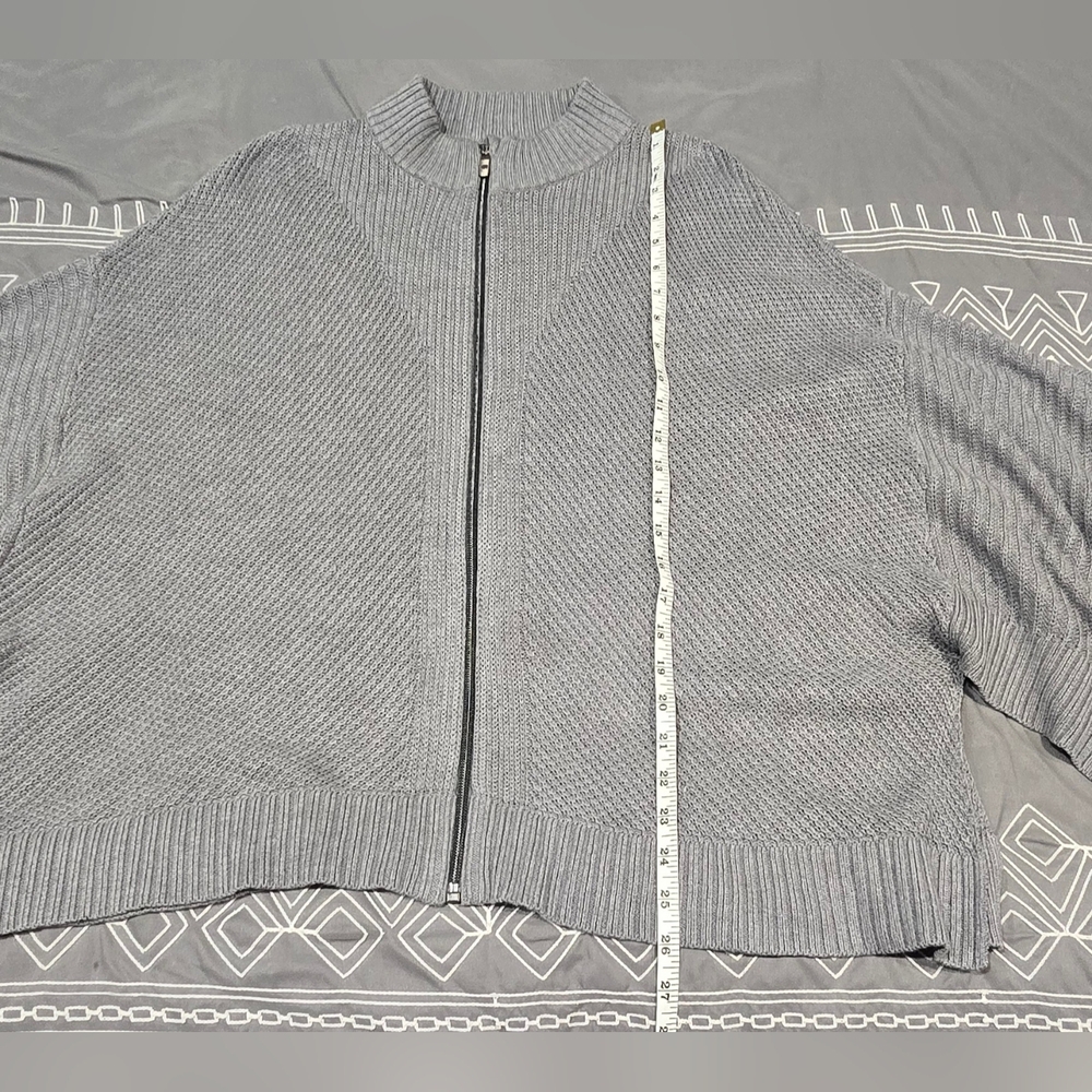 Lululemon Softer Still Wrap In Heathered Grey - Picture 4 of 9